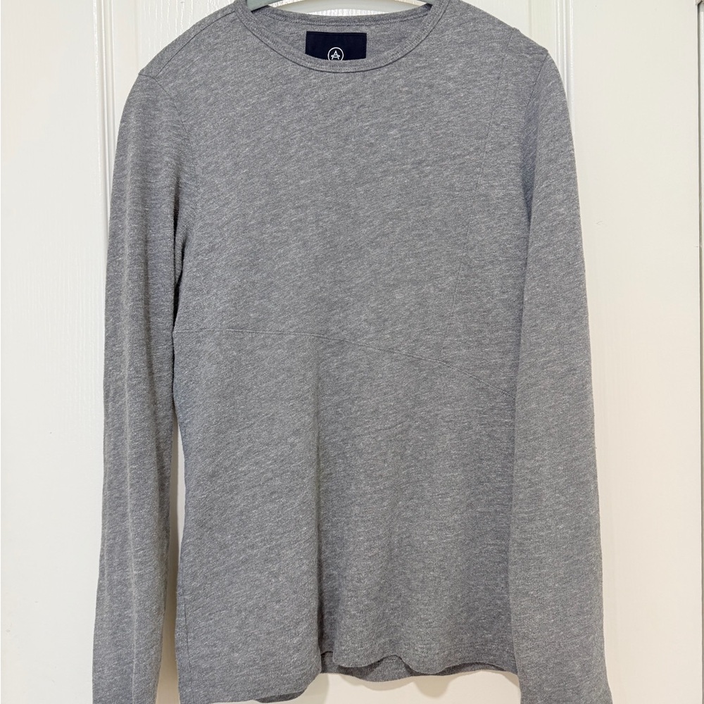 Aether Apparel Women’s Gray Long Sleeve Premium Knit Top Size S